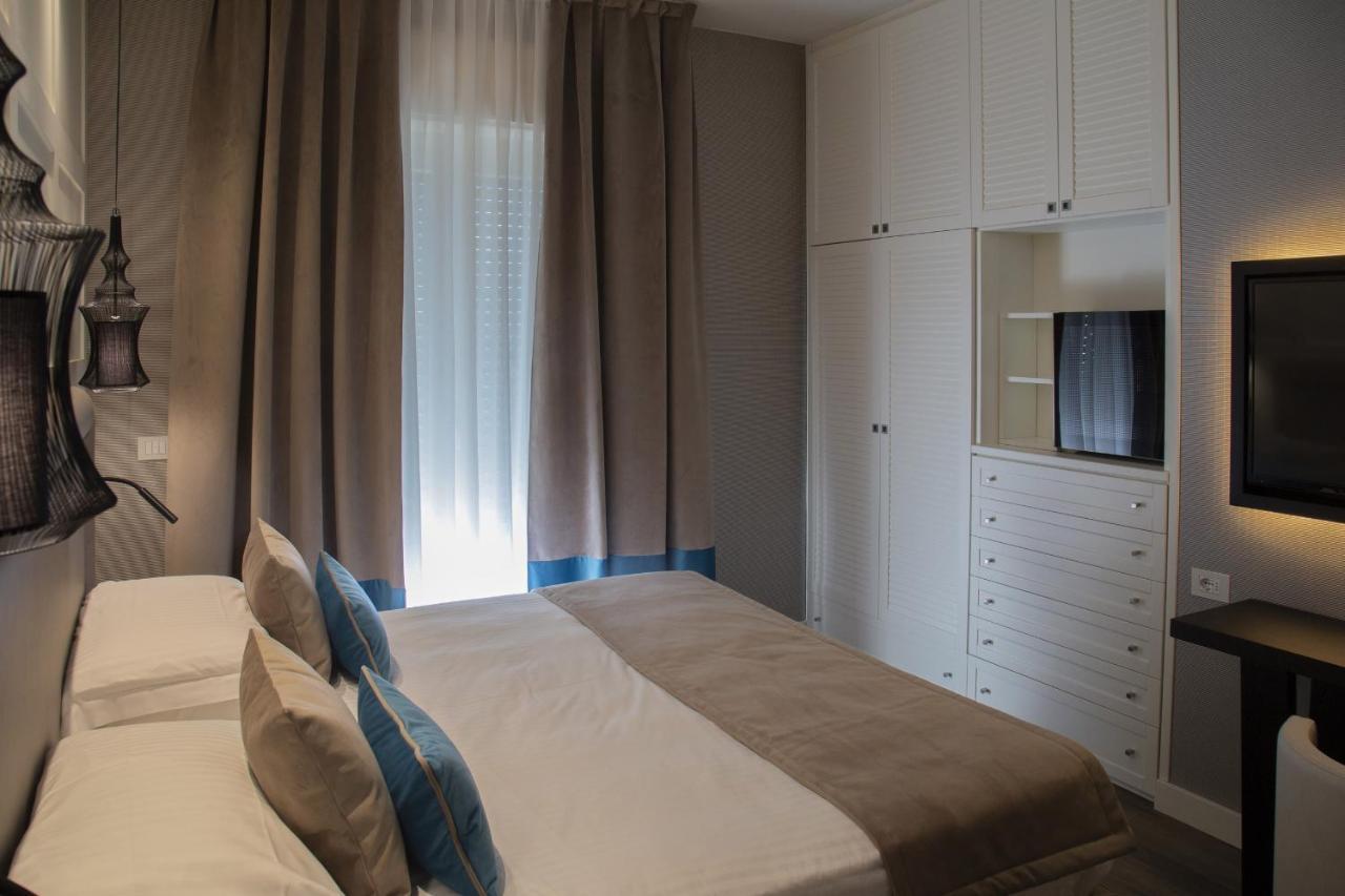 Hotel Lungomare Riccione Zewnętrze zdjęcie