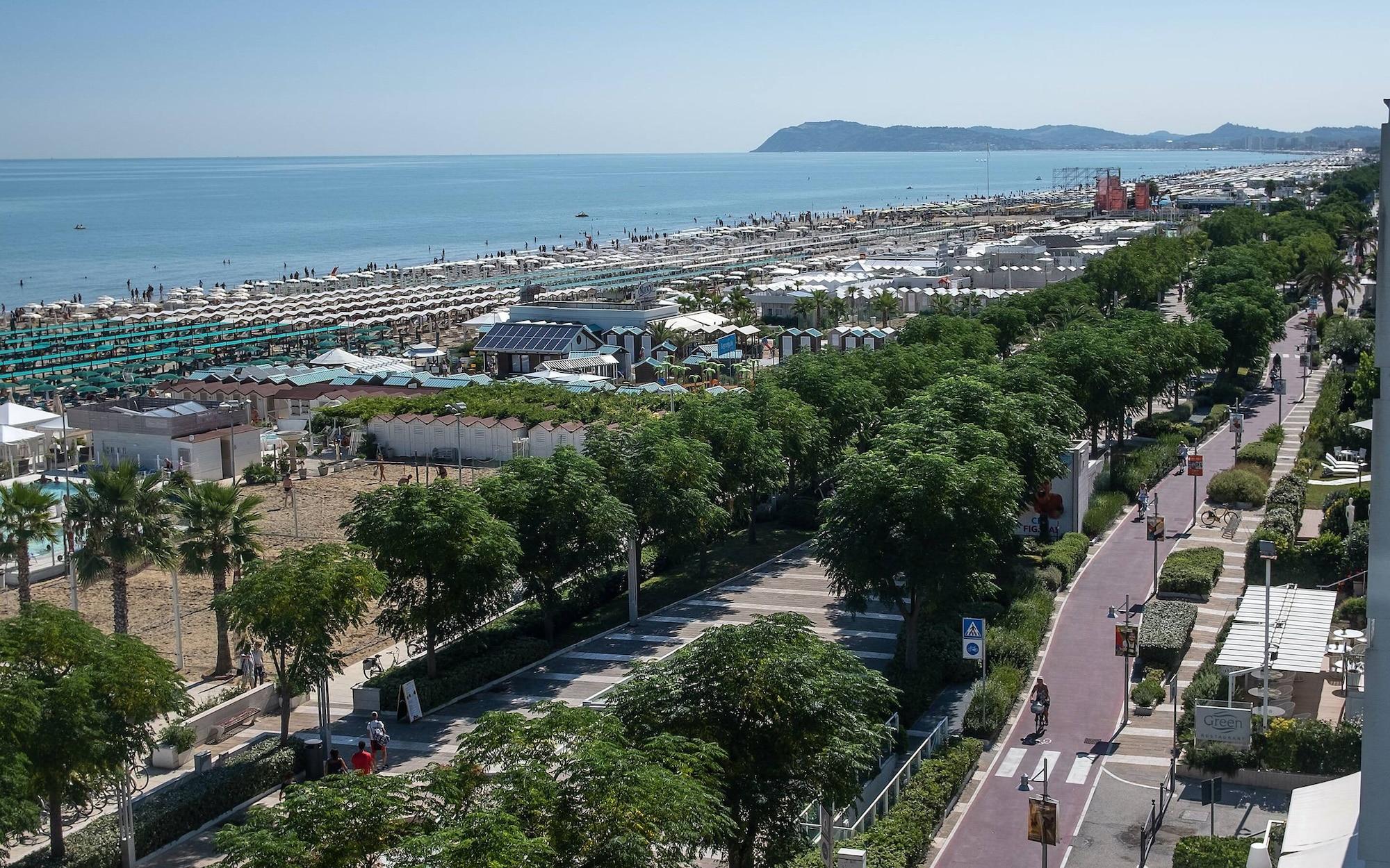 Hotel Lungomare Riccione Zewnętrze zdjęcie